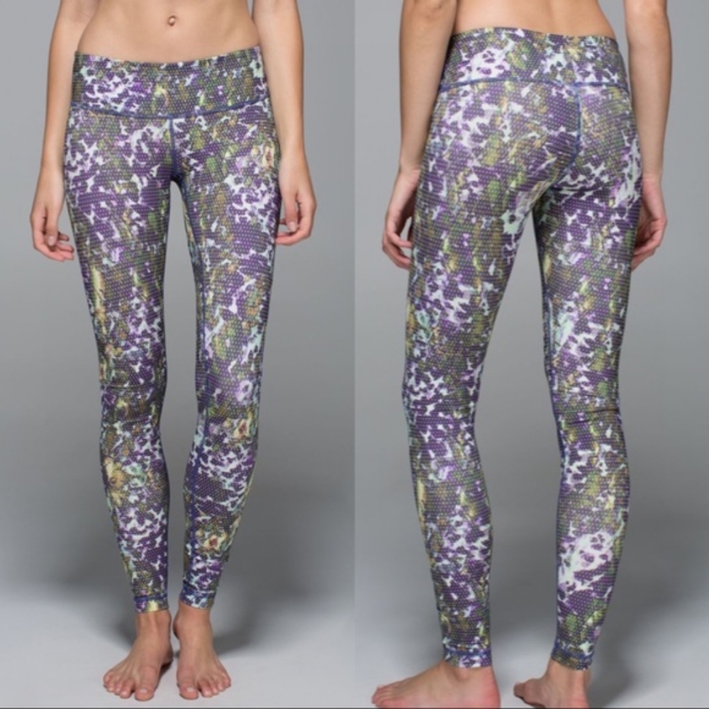 Lululemon Wunder Under leggings Size 6